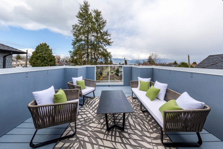 Photo 2 at 3727 W 22nd Avenue, Dunbar, Vancouver West