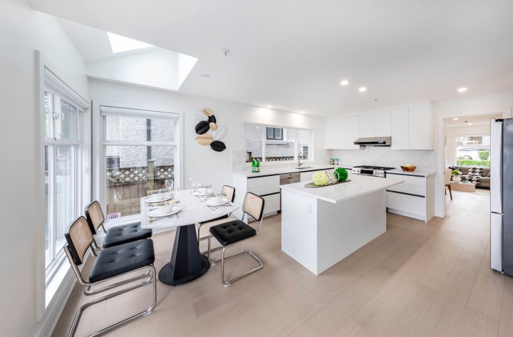 Photo 9 at 3727 W 22nd Avenue, Dunbar, Vancouver West