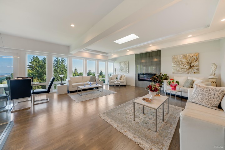 Photo 2 at 1135 Groveland Court, British Properties, West Vancouver