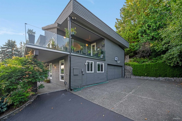 Photo 28 at 1135 Groveland Court, British Properties, West Vancouver