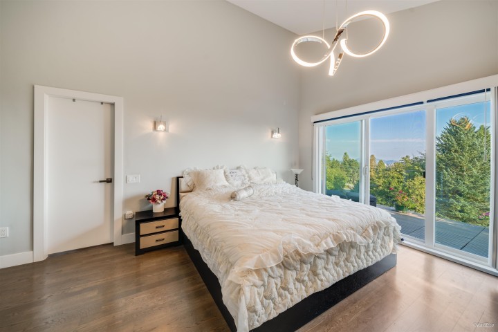 Photo 15 at 1135 Groveland Court, British Properties, West Vancouver