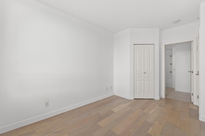 Photo 11 at 505 - 4028 Knight Street, Knight, Vancouver East