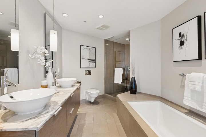 Photo 17 at 3309 - 1111 Alberni Street, West End VW, Vancouver West