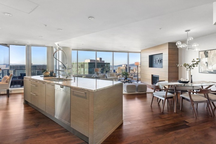 Photo 9 at 3309 - 1111 Alberni Street, West End VW, Vancouver West