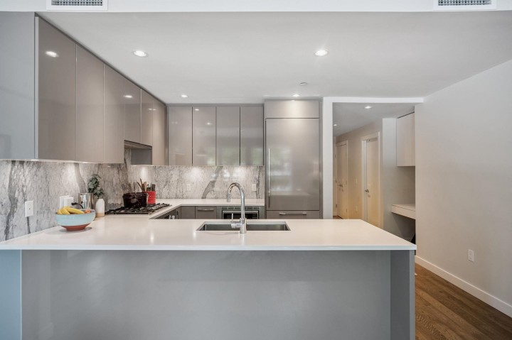 Photo 10 at 110 - 4080 Yukon Street, Cambie, Vancouver West