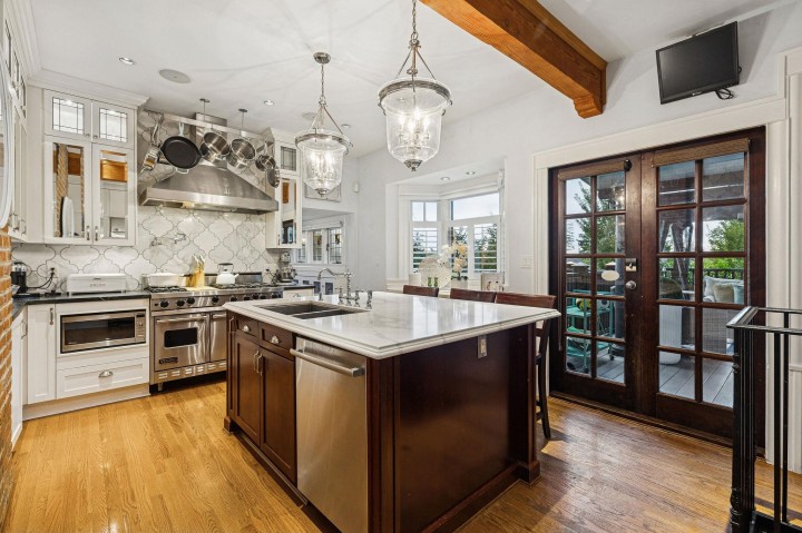 Photo 10 at 745 Grand Boulevard, Boulevard, North Vancouver