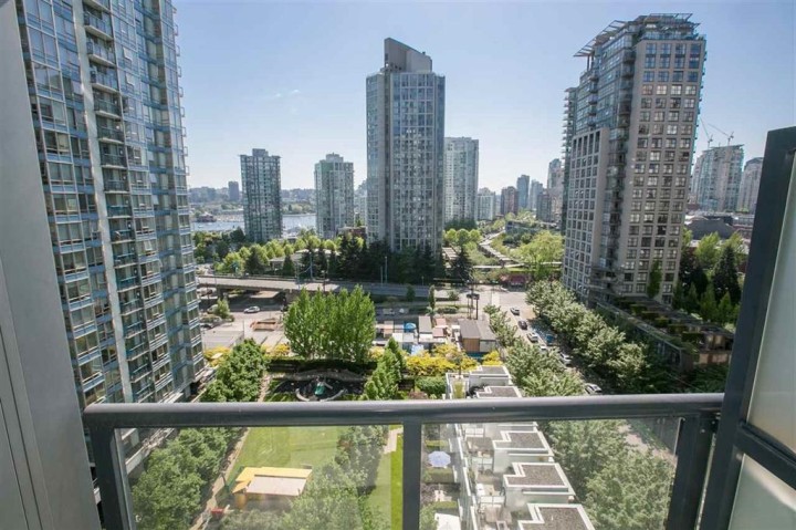 Photo 12 at 1201 - 928 Beatty Street, Yaletown, Vancouver West