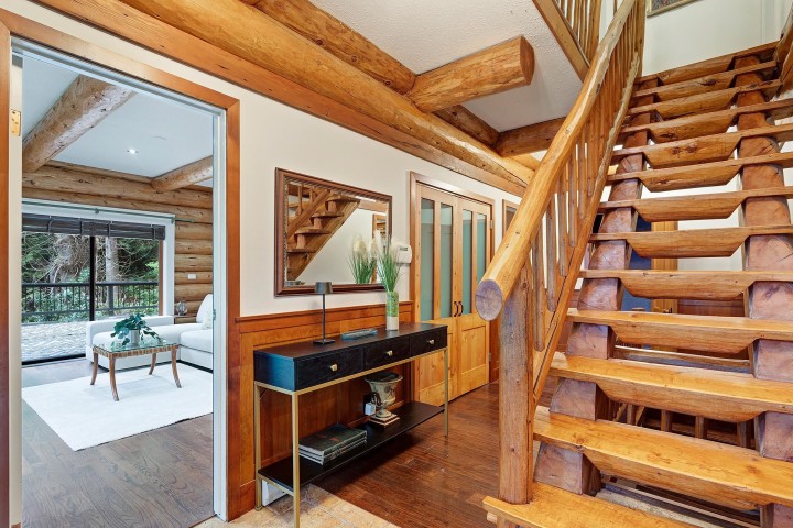 Photo 9 at 325 Bayview Road, Lions Bay, West Vancouver