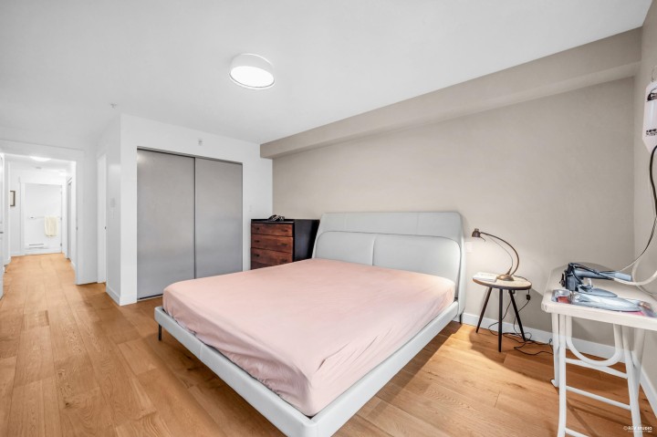 Photo 13 at 301 - 2096 W 46th Avenue, Kerrisdale, Vancouver West