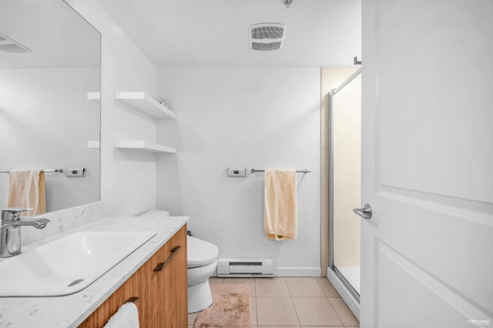 Photo 19 at 301 - 2096 W 46th Avenue, Kerrisdale, Vancouver West