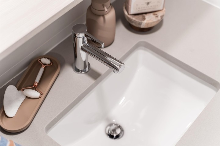 Photo 23 at 204 - 2419 Grant Street, Renfrew VE, Vancouver East