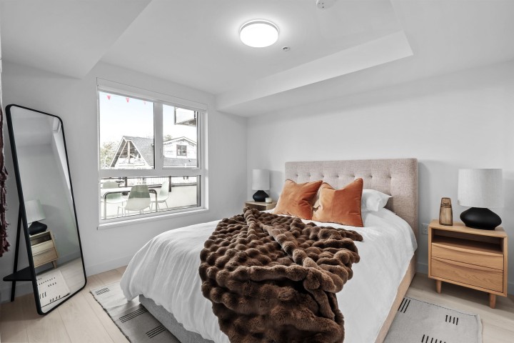 Photo 18 at 204 - 2419 Grant Street, Renfrew VE, Vancouver East