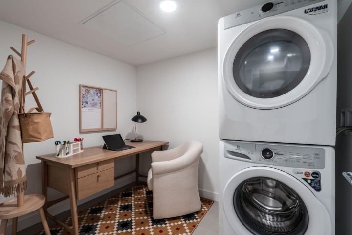 Photo 29 at 204 - 2419 Grant Street, Renfrew VE, Vancouver East