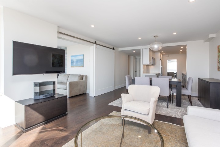 Photo 6 at 1302 - 2203 Bellevue Avenue, Dundarave, West Vancouver