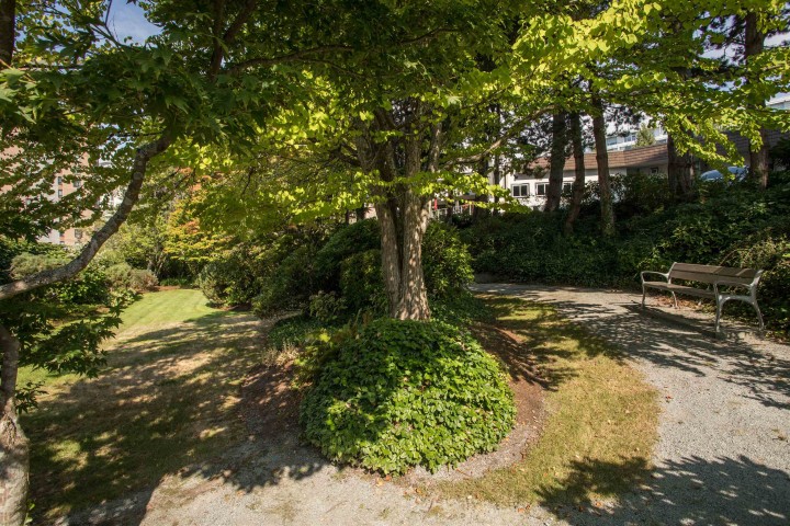 Photo 26 at 1302 - 2203 Bellevue Avenue, Dundarave, West Vancouver