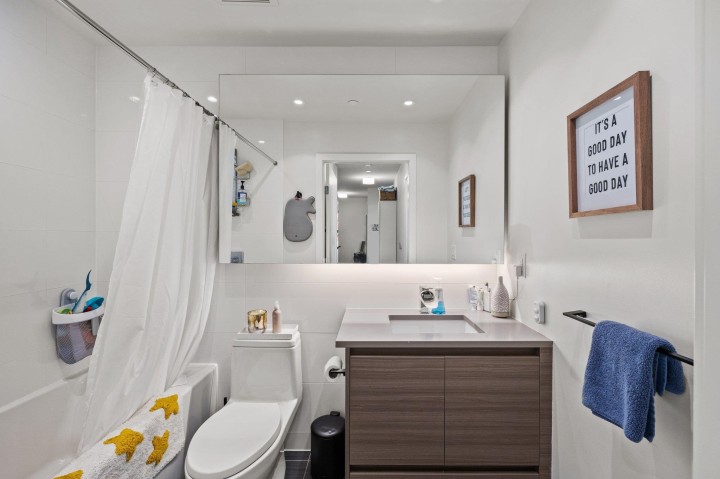 Photo 33 at 1103 - 3538 Sawmill Crescent, South Marine, Vancouver East