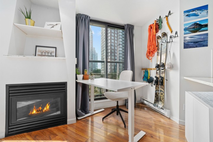 Photo 2 at 603 - 501 Pacific Street, Downtown VW, Vancouver West