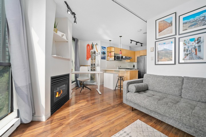 Photo 3 at 603 - 501 Pacific Street, Downtown VW, Vancouver West