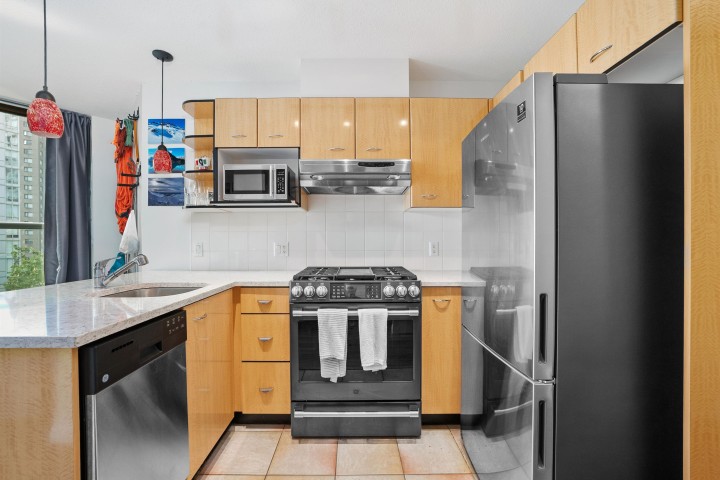 Photo 11 at 603 - 501 Pacific Street, Downtown VW, Vancouver West