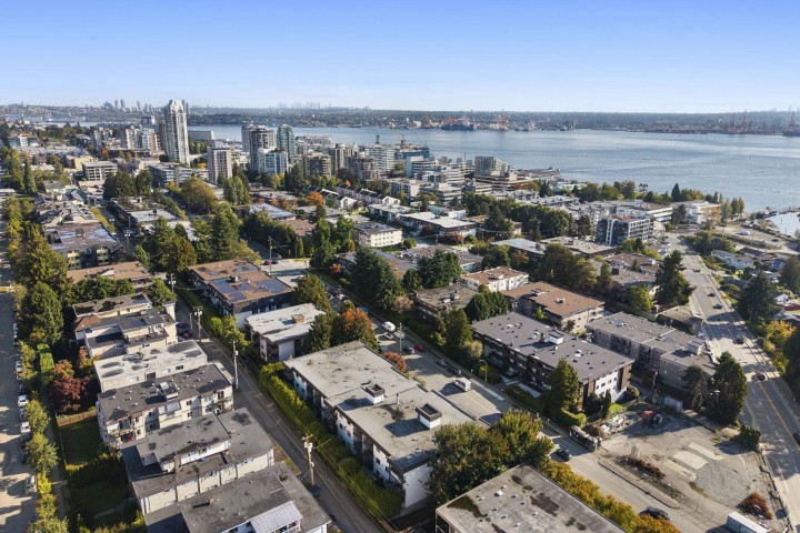 Photo 35 at 337 - 340 W 3rd Street, Lower Lonsdale, North Vancouver