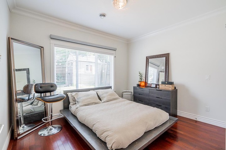 Photo 17 at 4438 Ontario Street, Main, Vancouver East