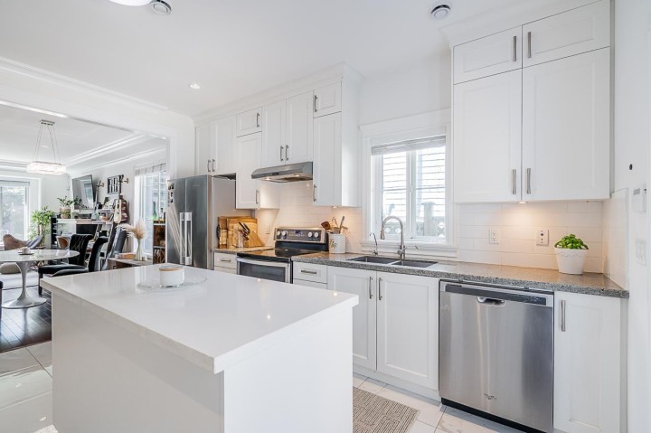 Photo 15 at 4438 Ontario Street, Main, Vancouver East