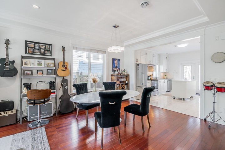 Photo 11 at 4438 Ontario Street, Main, Vancouver East