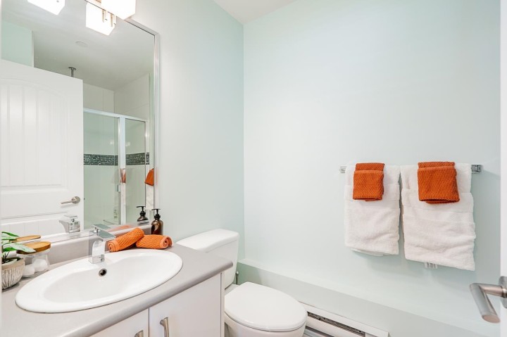 Photo 29 at 4438 Ontario Street, Main, Vancouver East