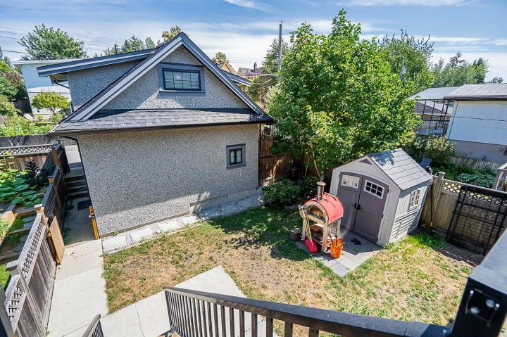 Photo 21 at 4438 Ontario Street, Main, Vancouver East