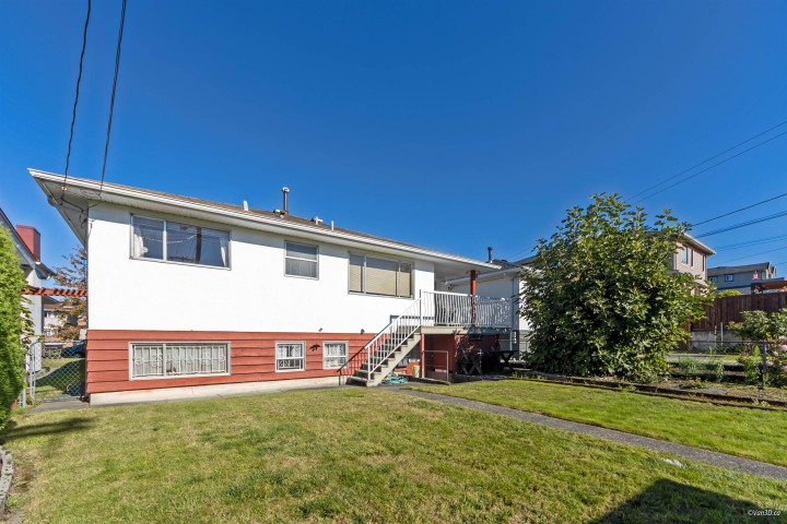 Photo 26 at 2716 E 49th Avenue, Killarney VE, Vancouver East