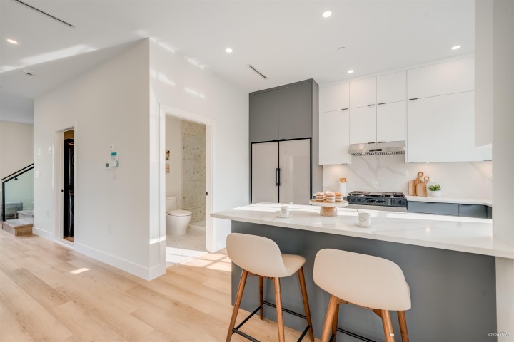 Photo 16 at 6709 Fleming Street, Knight, Vancouver East