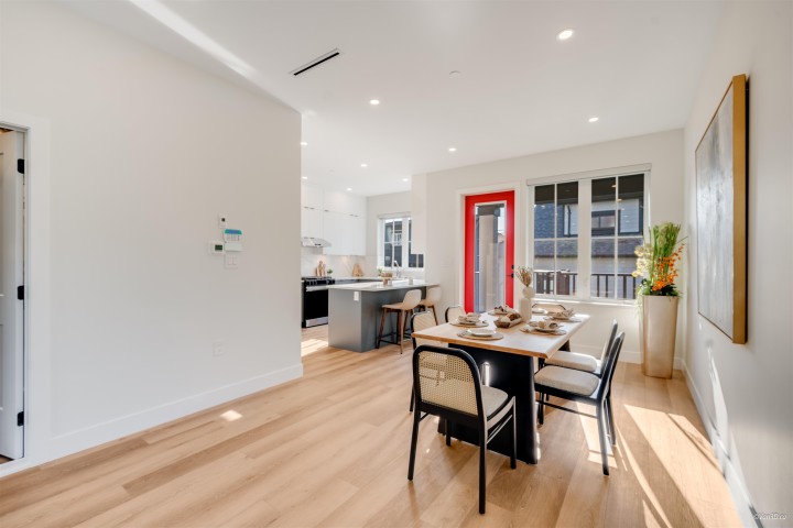 Photo 9 at 6709 Fleming Street, Knight, Vancouver East