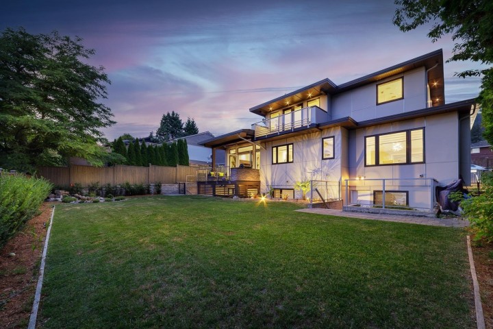 Photo 34 at 517 Granada Crescent, Upper Delbrook, North Vancouver