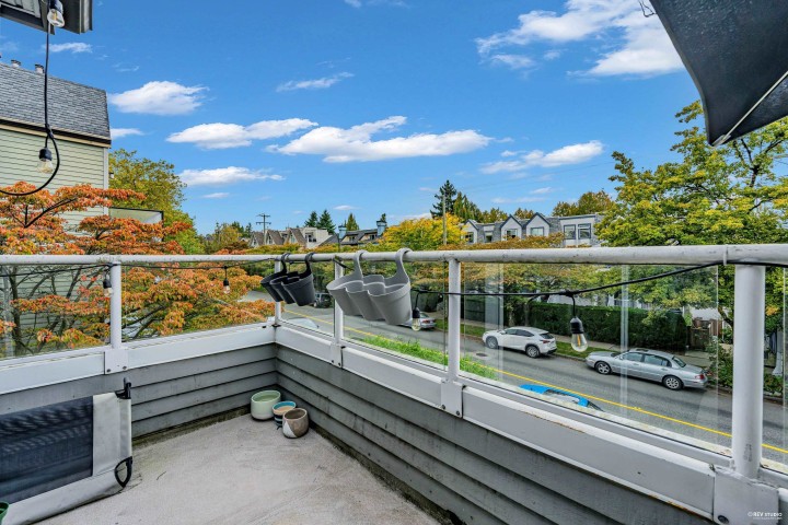 Photo 23 at 305 - 868 W 16th Avenue, Cambie, Vancouver West