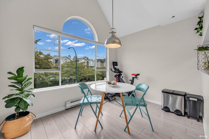 Photo 13 at 305 - 868 W 16th Avenue, Cambie, Vancouver West