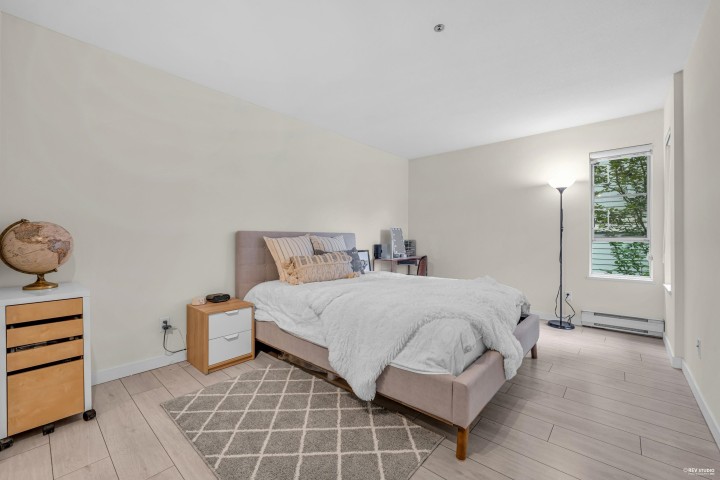 Photo 14 at 305 - 868 W 16th Avenue, Cambie, Vancouver West