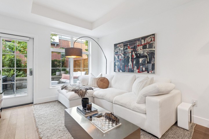 Photo 5 at 134 - 2070 Curling Road, Pemberton NV, North Vancouver