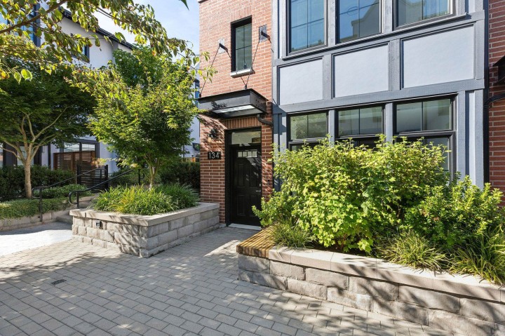 Photo 4 at 134 - 2070 Curling Road, Pemberton NV, North Vancouver