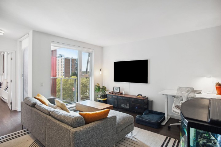 Photo 6 at 501 - 983 E Hastings Street, Strathcona, Vancouver East