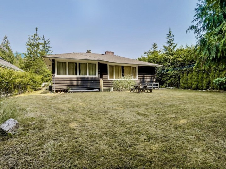 Photo 3 at 4386 Erwin Drive, Cypress, West Vancouver