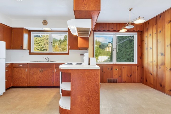 Photo 14 at 4386 Erwin Drive, Cypress, West Vancouver