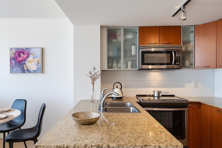 Photo 6 at 709 - 4078 Knight Street, Knight, Vancouver East