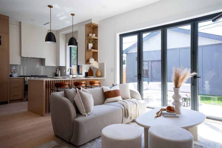 Photo 5 at 2 - 356 E 40th Avenue, Main, Vancouver East