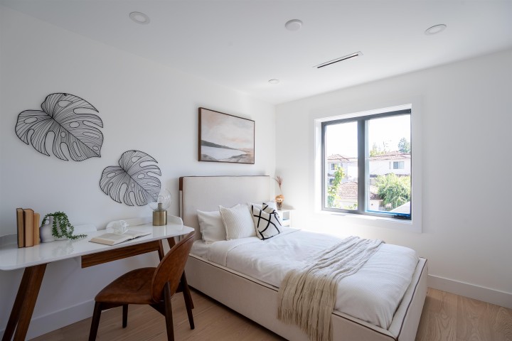 Photo 10 at 2 - 356 E 40th Avenue, Main, Vancouver East