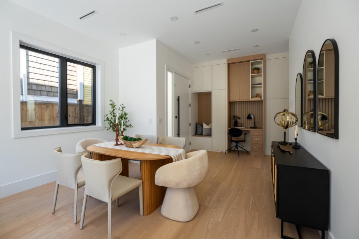 Photo 4 at 2 - 356 E 40th Avenue, Main, Vancouver East