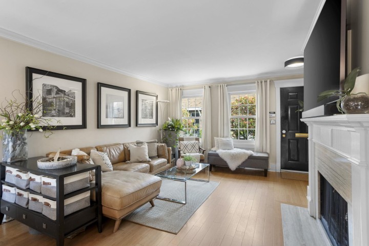 Photo 3 at 1365 W 7th Avenue, Fairview VW, Vancouver West