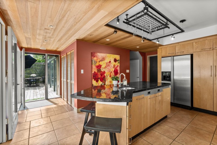 Photo 12 at 5588 Olympic Street, Dunbar, Vancouver West