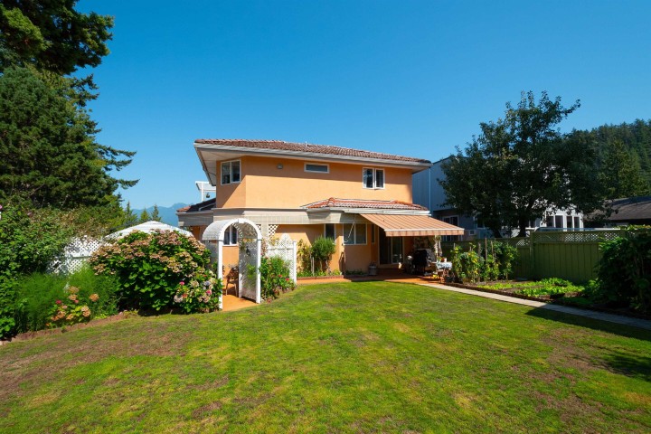 Photo 33 at 6440 Rosebery Avenue, Horseshoe Bay WV, West Vancouver