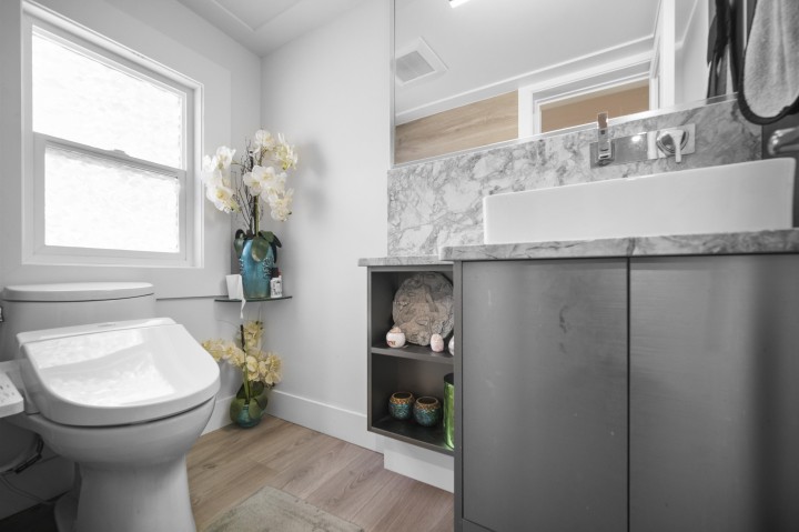 Photo 16 at 6978 Mckinnon Street, Killarney VE, Vancouver East