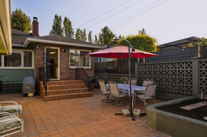 Photo 36 at 2869 Venables Street, Renfrew VE, Vancouver East